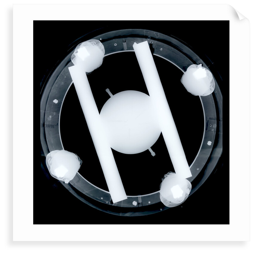 Globe x-ray by Hyacinthe Langlois