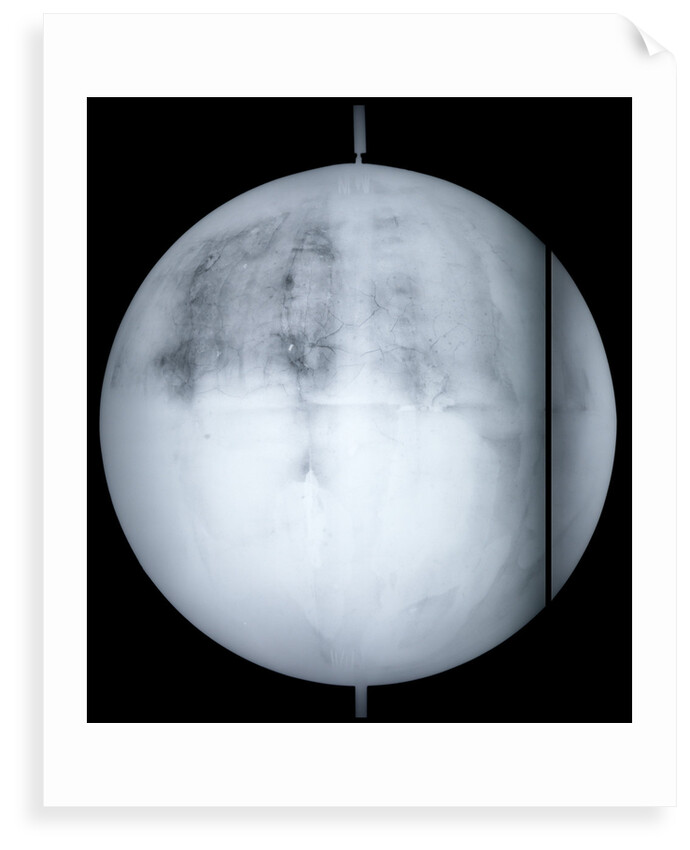 Globe x-ray by Guillaume de L'Isle
