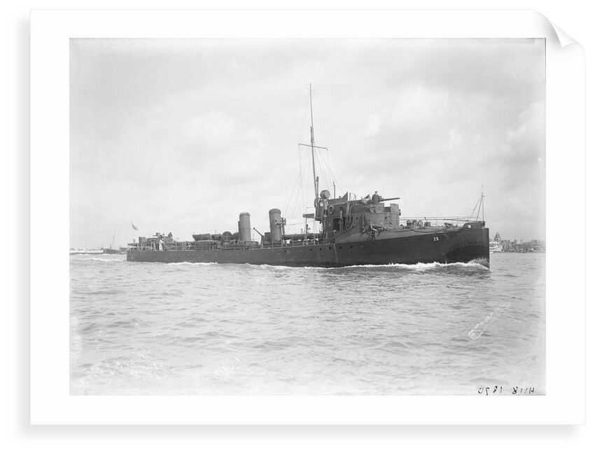 A starboard bow view of Torpedo boat '26' (1908) by unknown