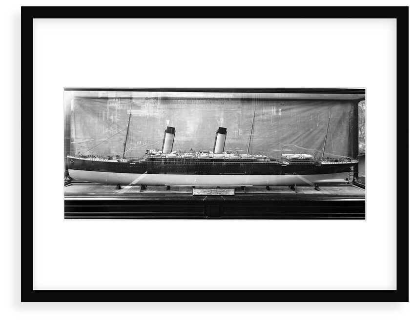 Model of the 'Oceanic' (1899) by Bedford Lemere & Co.