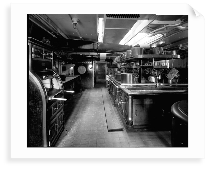 Passenger Galley on the 'Balmoral Castle' (1910) by Bedford Lemere & Co.