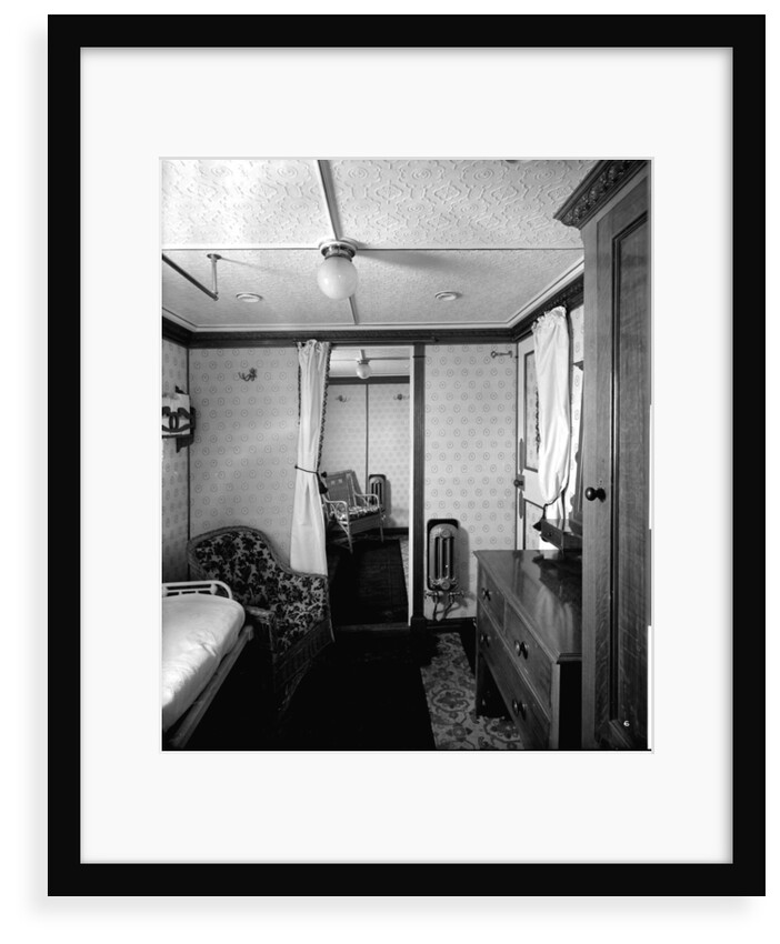First Class suite de luxe on the 'Highland Loch' (1911) by Bedford Lemere & Co.