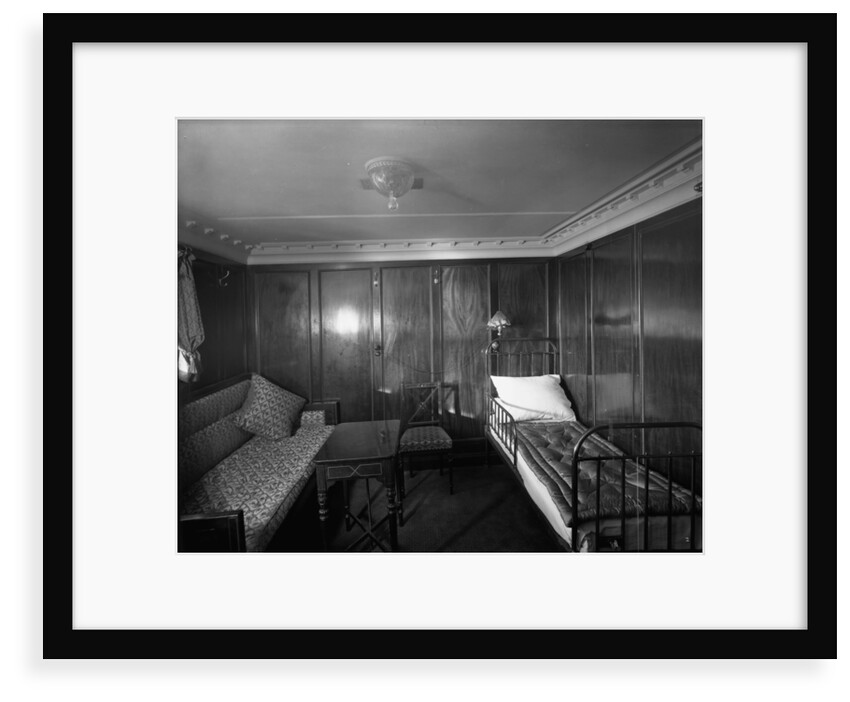 First Class cabin de luxe on the 'Royal George' (1907) by Bedford Lemere & Co.