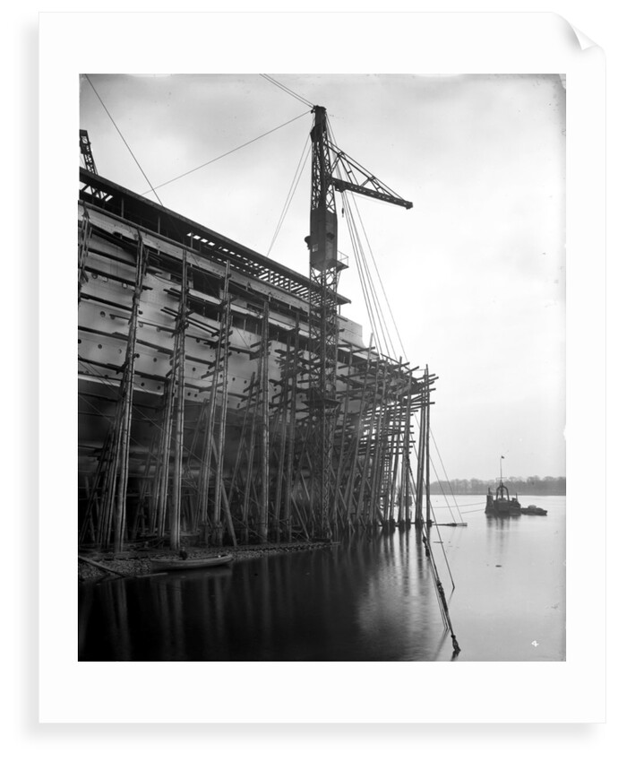 The passenger liner 'Aquitania' (1914) on the stocks by Bedford Lemere & Co.
