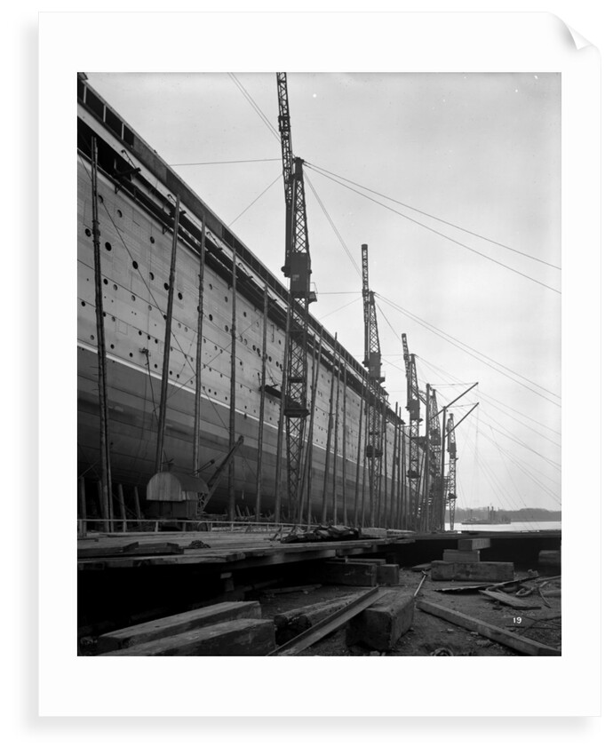 Amidship part of the 'Aquitania' (1914) on the stocks by Bedford Lemere & Co.