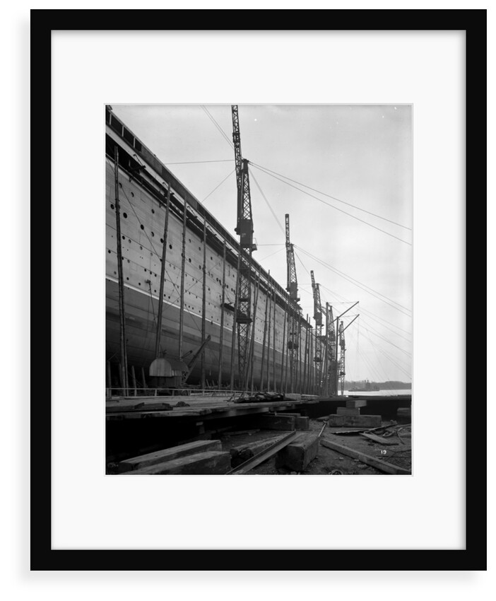 Amidship part of the 'Aquitania' (1914) on the stocks by Bedford Lemere & Co.