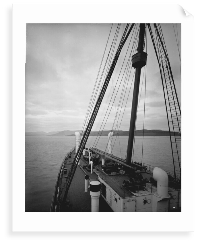 Forecastle on the 'Aquitania' (1914) by Bedford Lemere & Co.