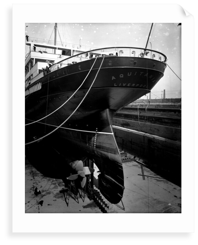 Stern view of the 'Aquitania' (1914) in drydock by Bedford Lemere & Co.