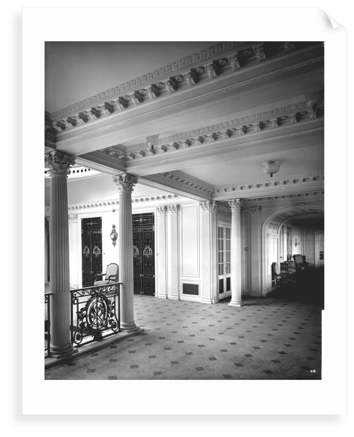 Grand Entrance on the 'Aquitania' (1914) by Bedford Lemere & Co.