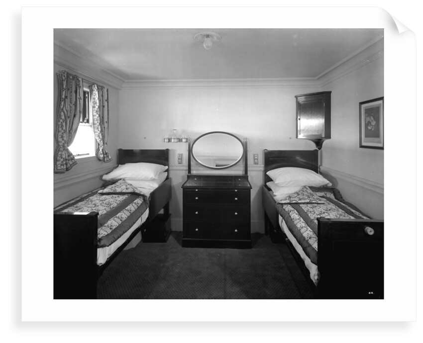 Holbein Suite on the 'Aquitania' (1914) by Bedford Lemere & Co.