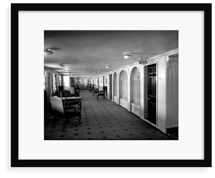Long Gallery on the 'Aquitania' (1914) by Bedford Lemere & Co.