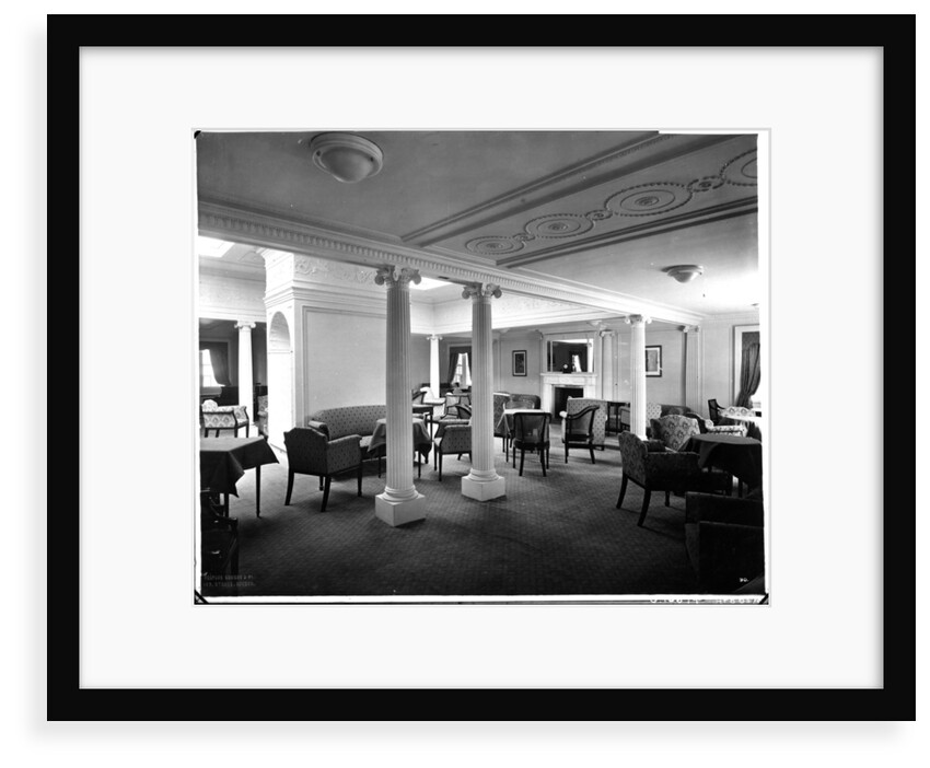 Second Class Drawing Room on the 'Aquitania' (1914) by Bedford Lemere & Co.