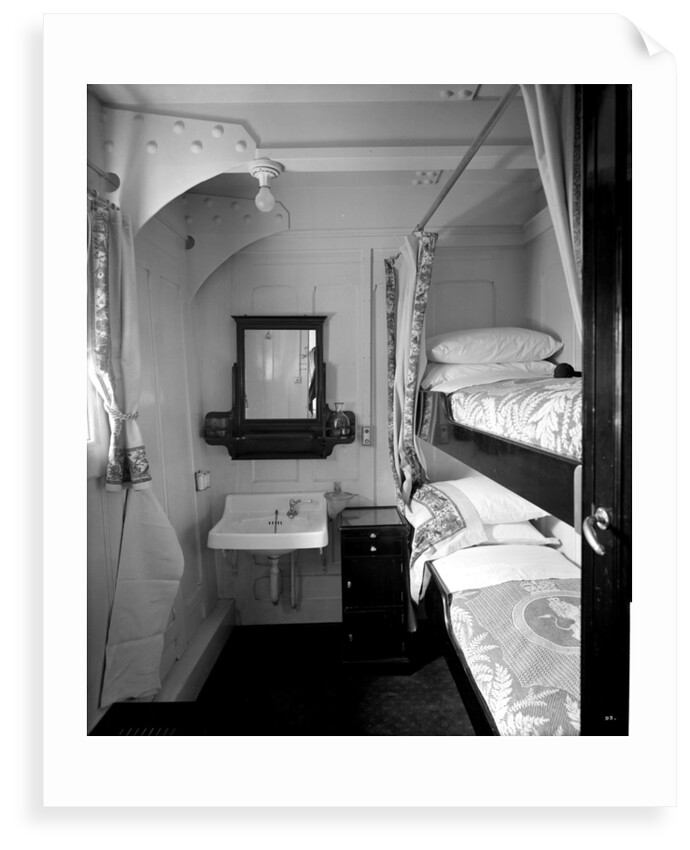 Second Class stateroom on the 'Aquitania' (1914) by Bedford Lemere & Co.