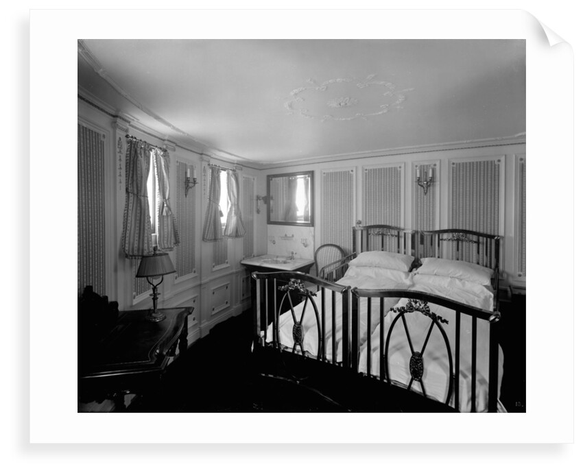 First Class cabin de luxe on the 'Ciudad de Buenos Aires' (1914) by Bedford Lemere & Co.