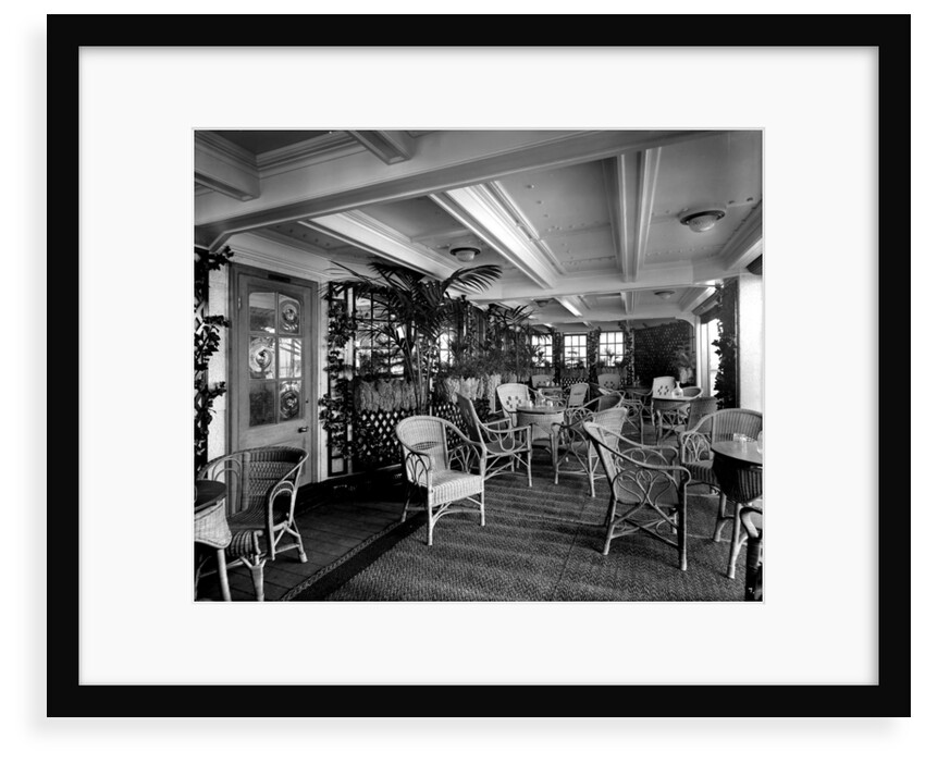 First Class Verandah Cafe on the 'Essequibo' (1914) by Bedford Lemere & Co.