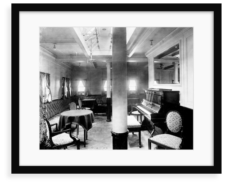 Second Class Ladies' Room on the 'Niagara' (1913) by Bedford Lemere & Co.