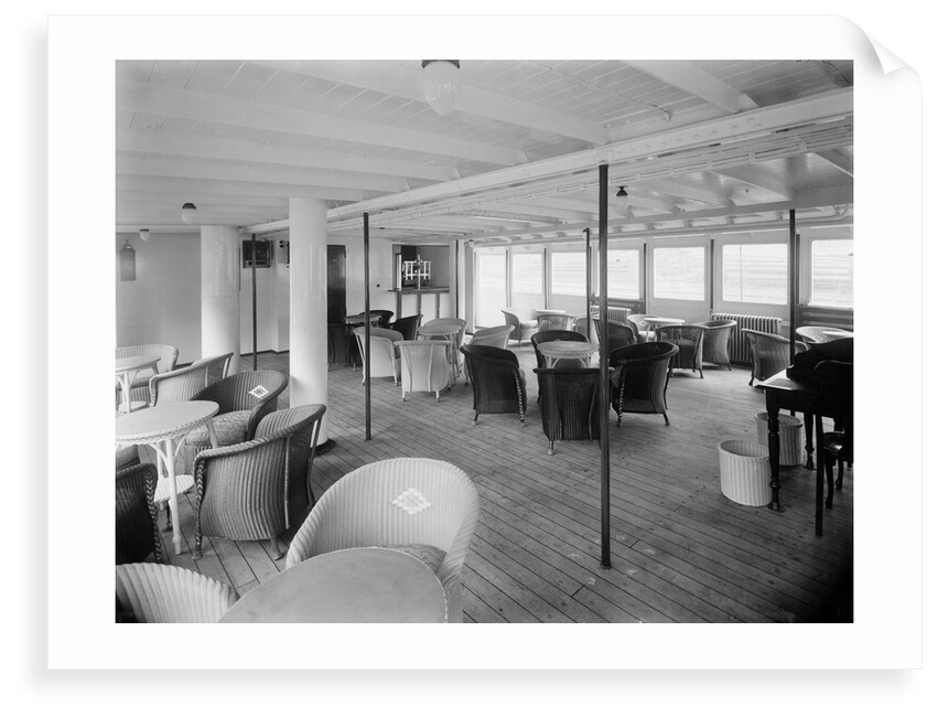 The verandah cafe of 'Lochfyne' (Br, 1931) by unknown