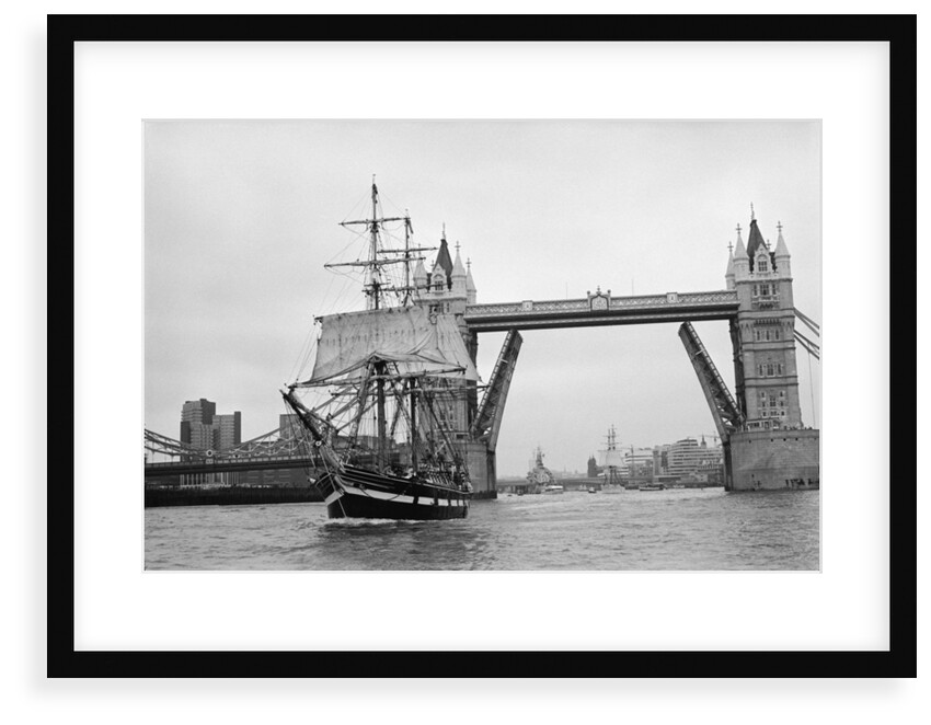 The start of the Clipper Challenge around Britain race by Unknown