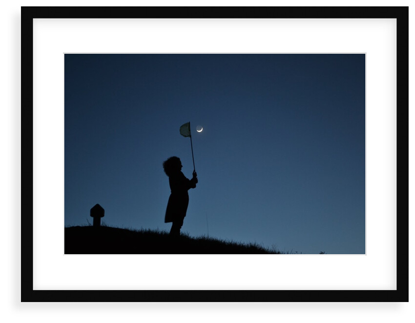 Hunting Moon by Jean-Baptiste Feldmann