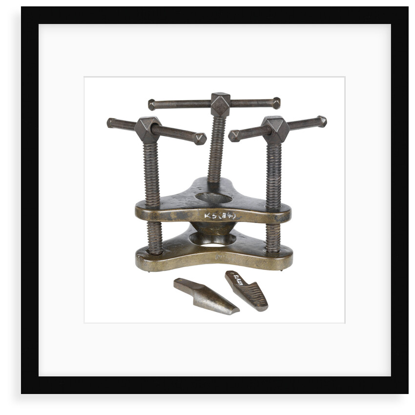 Equipment model by unknown