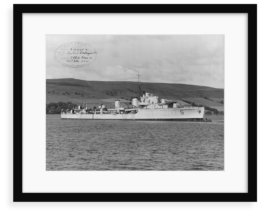 Destroyer 'Sultanhisar' (Turkey) under way by unknown