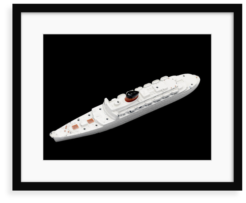 Waterline model; Miniature model by Tri-ang