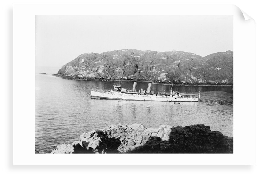2nd class protected cruiser HMS 'Fox' (1893) by unknown