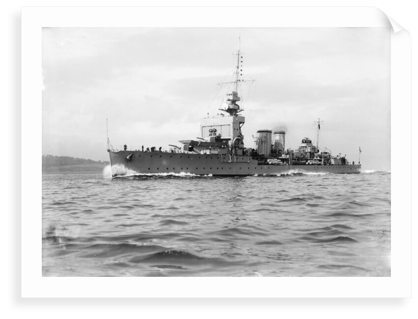 Light cruiser HMS 'Dauntless' (1918) by Anonymous