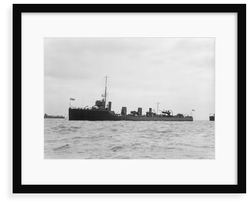 Torpedo boat destroyer HMS 'Mohawk' (1907) by unknown