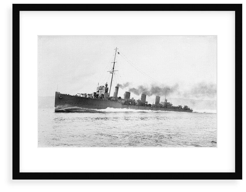 Destroyer, flotilla leader HMS 'Broke' (1914) by unknown