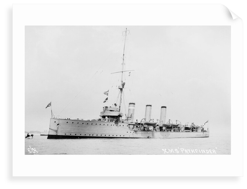 Scout cruiser HMS 'Pathfinder' (1904) by unknown