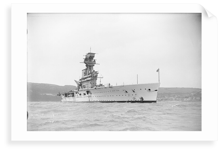 HMS 'Hermes' (1919) by Unknown