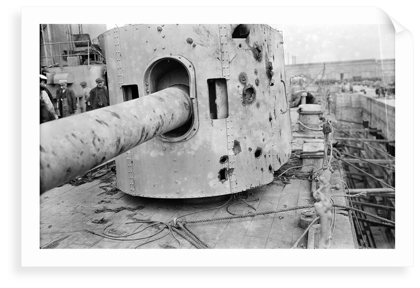 HMS 'Warspite' (1913), battle damage by unknown