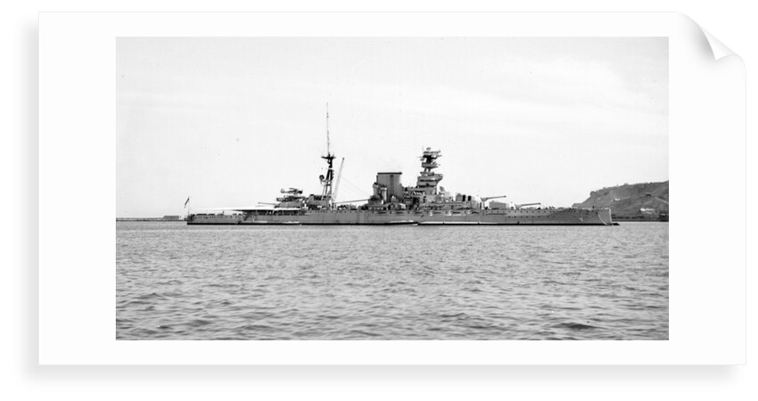 HMS 'Barham' (1914) by Unknown