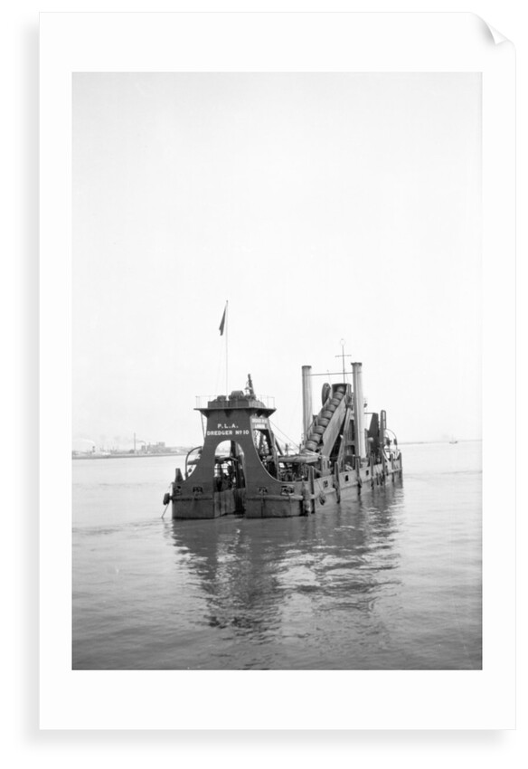 'P.L.A. Dredger No 10' (1924) at anchor in the Thames in around 1930 by unknown