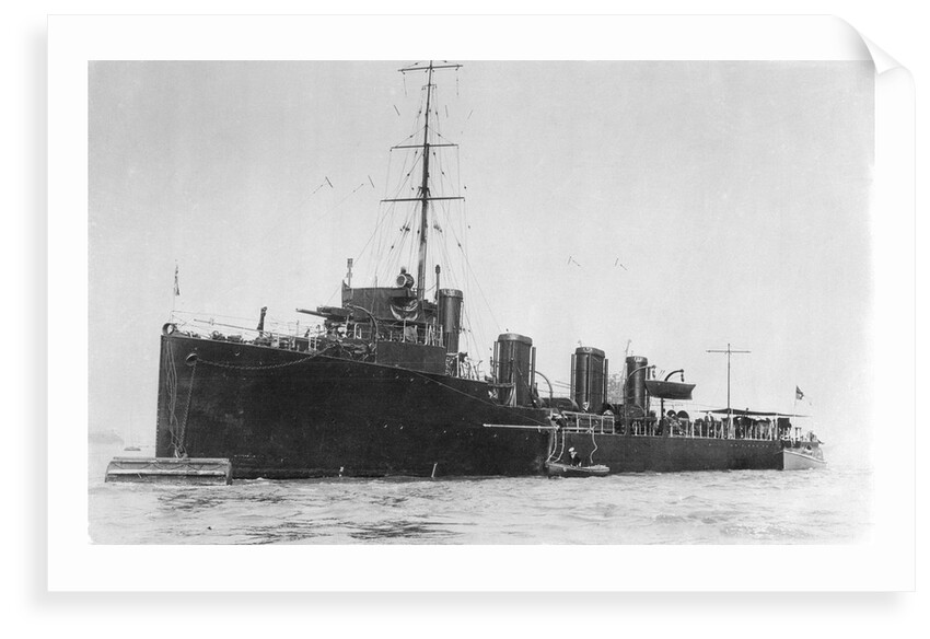 Torpedo boat destroyer HMS 'Crusader' (1909) by Unknown