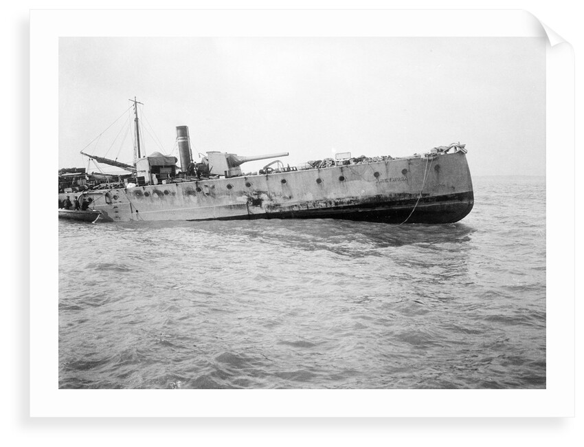The port quarter view of the light cruiser HMS 'Arethusa' (1913) aground on Cutler Shoal. by Lieutenant Geoffroy William Winsmore Hooper