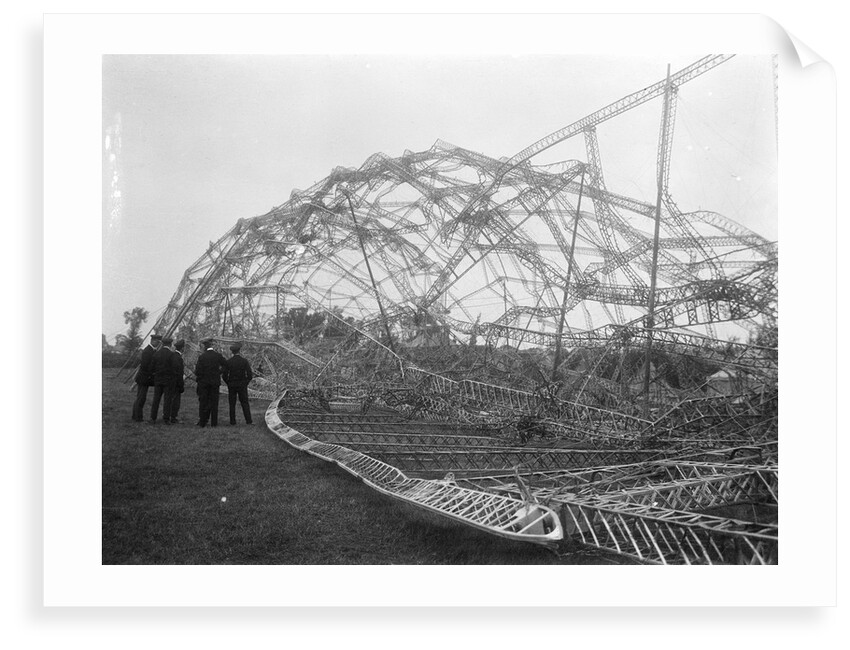 Wreckage of Zeppelin, near Colchester (1916) by unknown