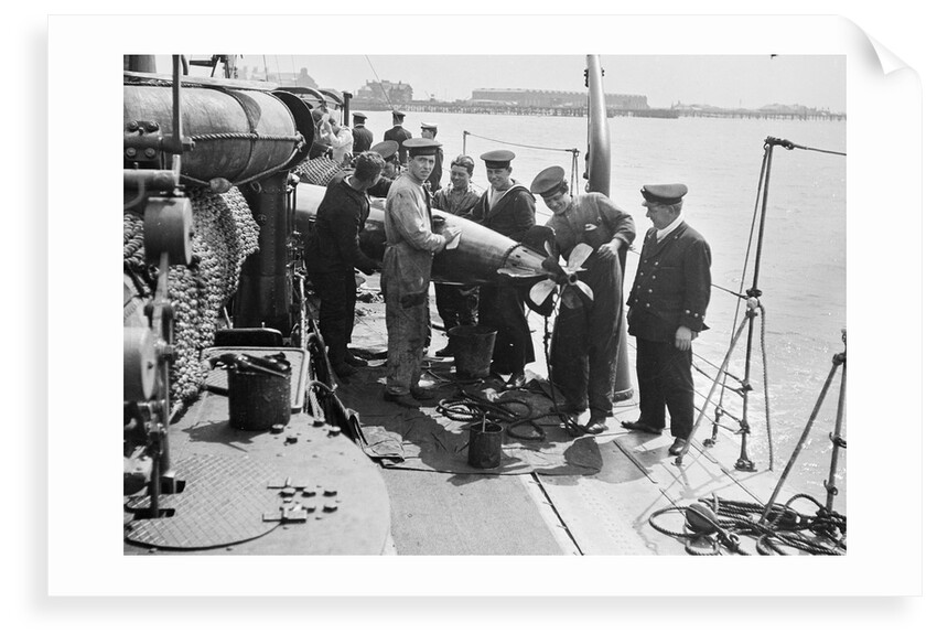 Onboard 'Laforey' (1913) by unknown