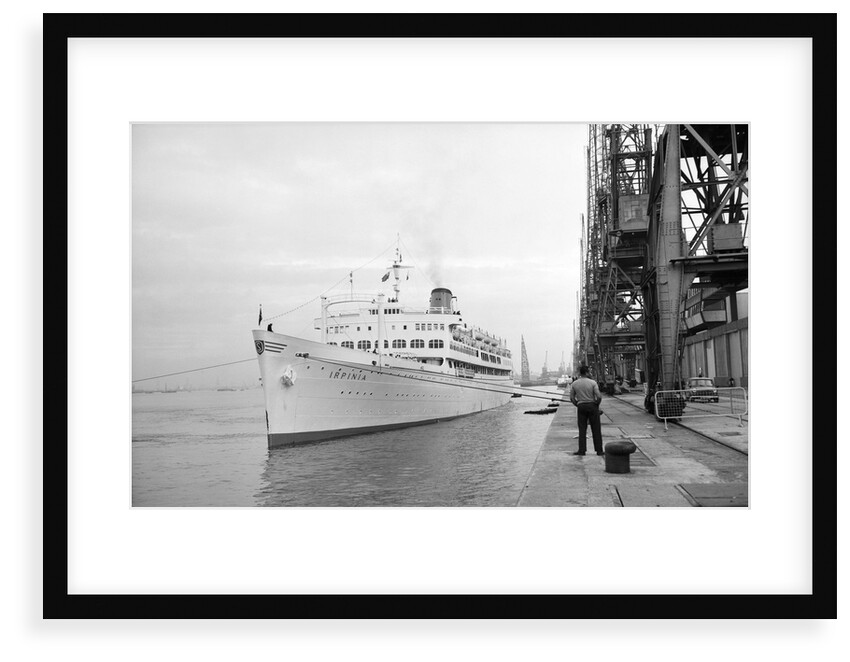 Passenger liner, motor, 'Irpinia' (Italy, 1929) ex 'Campina', ex 'Rio Jachal', Armatori Grimaldi Fratelli, managers by unknown