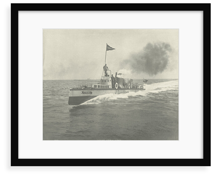 'Turbinia' under way by Unknown