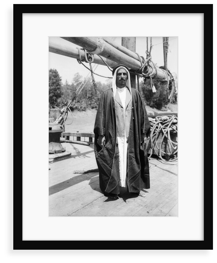 Hamed bin Salim, mate of the 'Triumph of Righteousness', in the Rufiji Delta by Alan Villiers