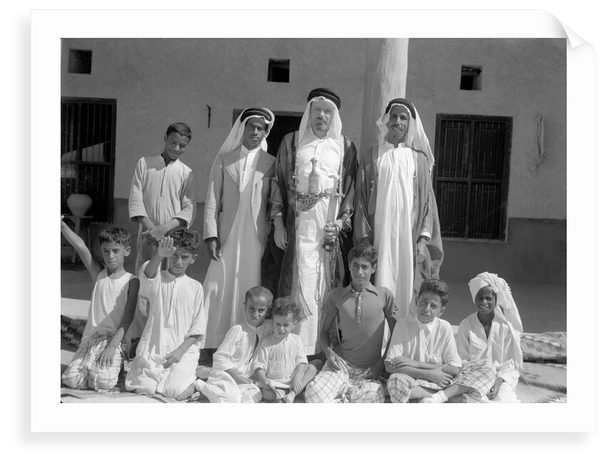 Alan Villiers with friends in Kuwait, 1939 by Alan Villiers