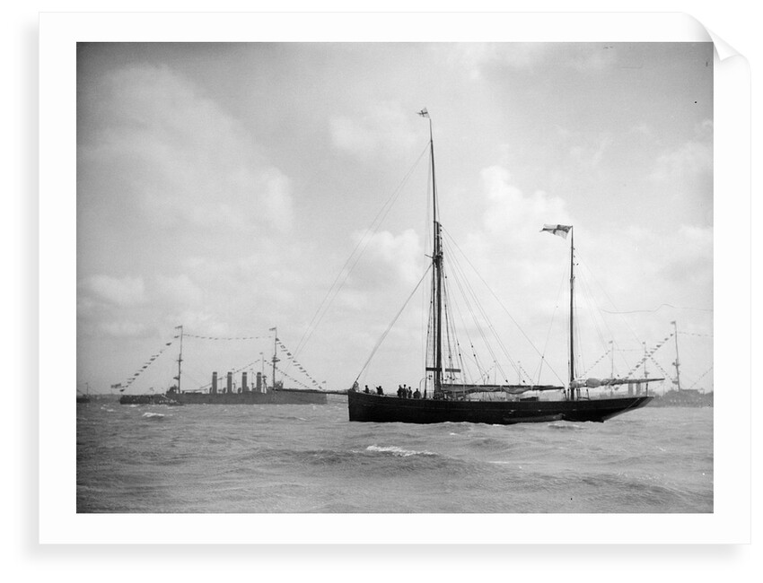 1911 Coronation Naval Review at Spithead by unknown