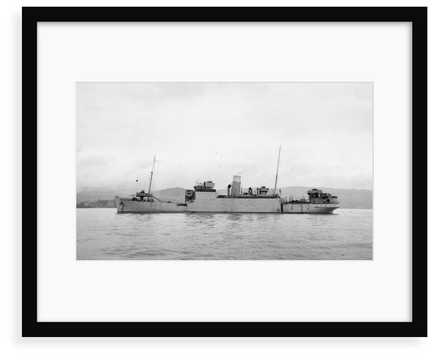 The convoy rescue ship Rathlin by Unknown