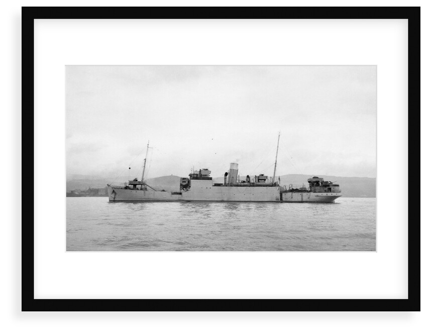 The 'Rathlin' (Br, 1936),  at anchor probably in the Clyde by unknown