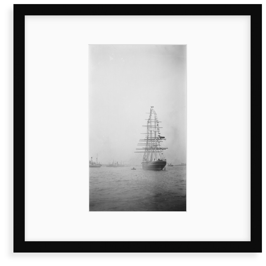 Stern view of Cutty Sark June 1938 by Unknown