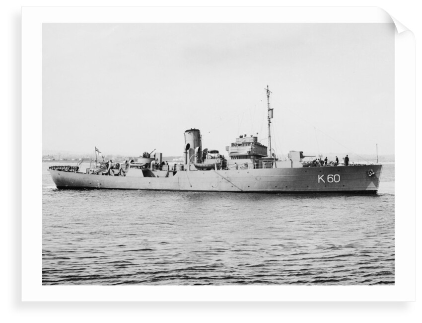 Flower-class corvette, HMS 'Lavender', off Aberdeen Beach by unknown