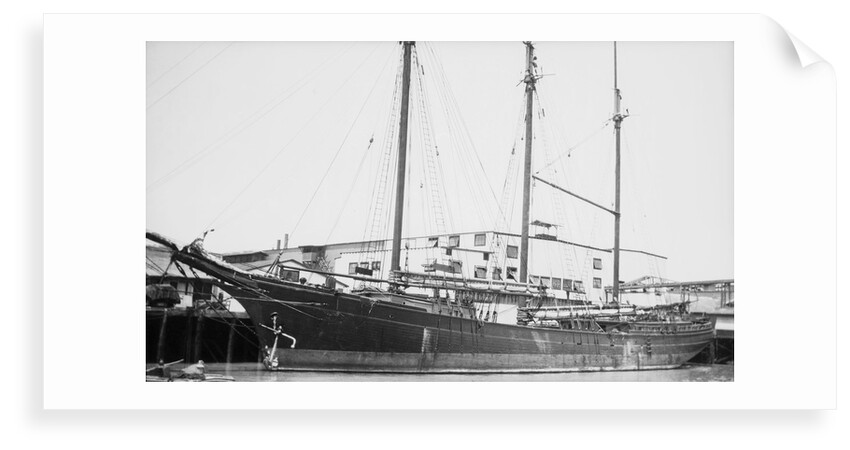 'Metha Nelson' (Am, 1896) at quayside by unknown