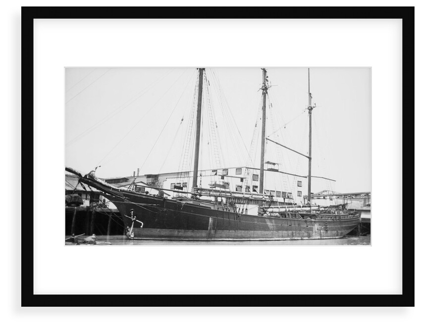 'Metha Nelson' (Am, 1896) at quayside by unknown